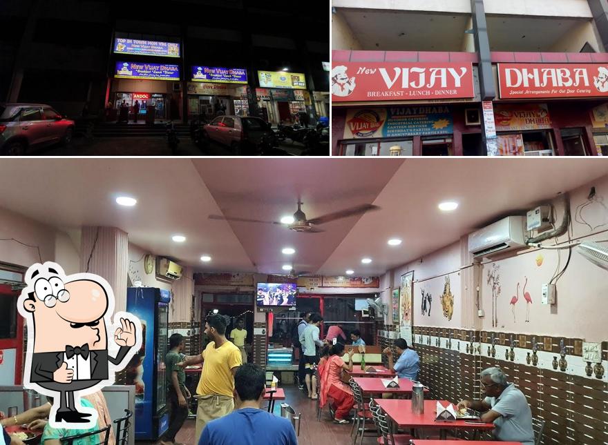 See this picture of New Vijay Dhaba