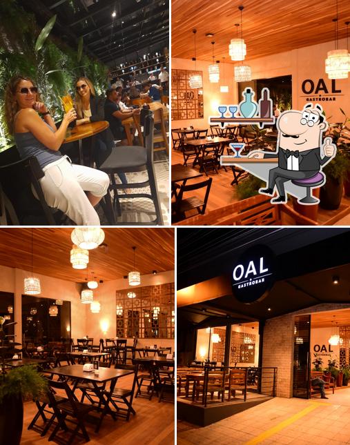 O interior do OAL Gastrobar