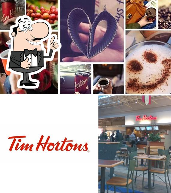 Regarder la photo de Tim Hortons