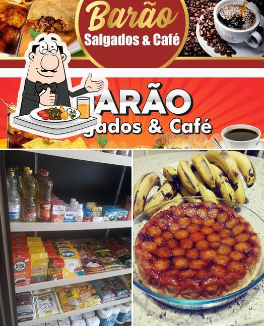 Еда в "Barao Salgados e Cafe"