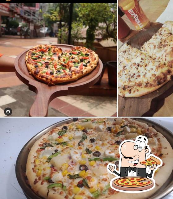 Chicago Delights Pizza & Grillz, Surat, G26/27 Restaurant menu and reviews