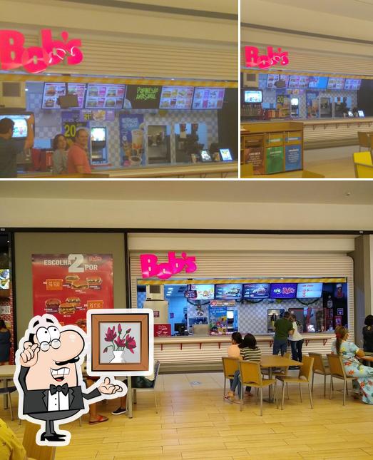 O interior do Bob's Burger - Camará Shopping