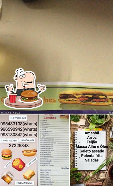 Peça um hambúrguer no Carlão Lanches
