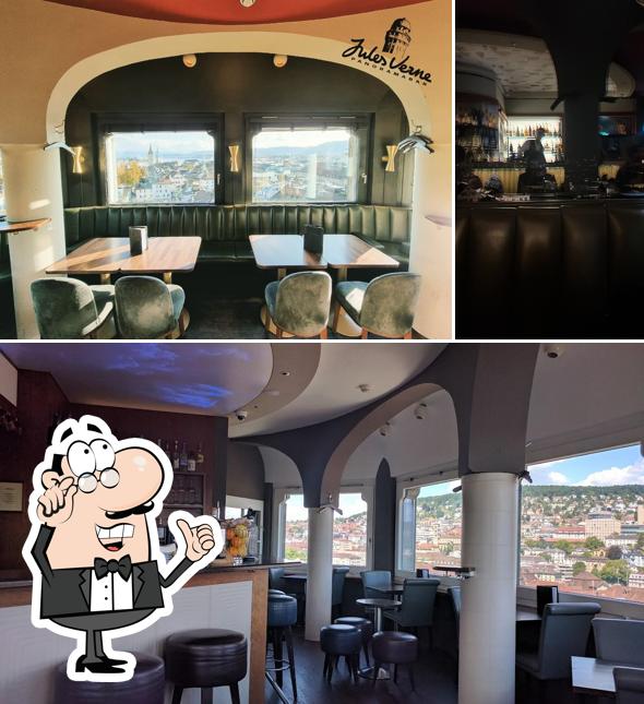 Gli interni di Jules Verne Panoramabar