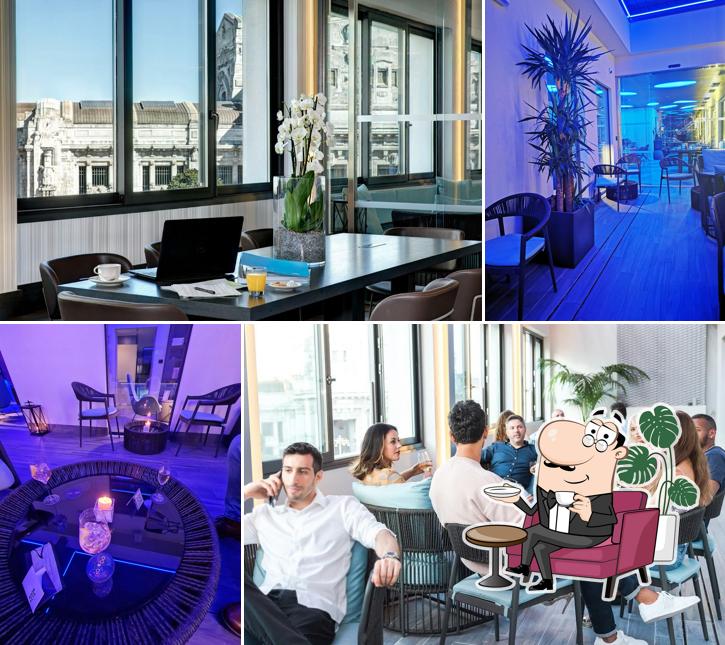Gli interni di LiQuido Rooftop Bar