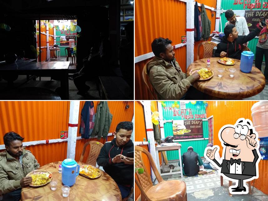 The Deaf's Food Court