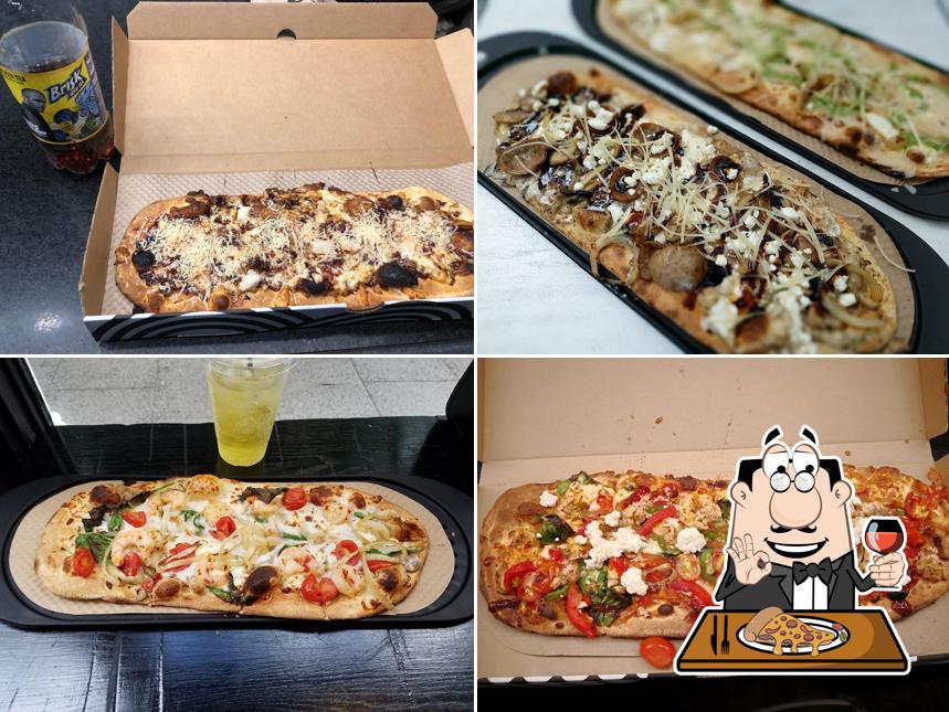 Попробуйте пиццу в "&pizza - E Street"