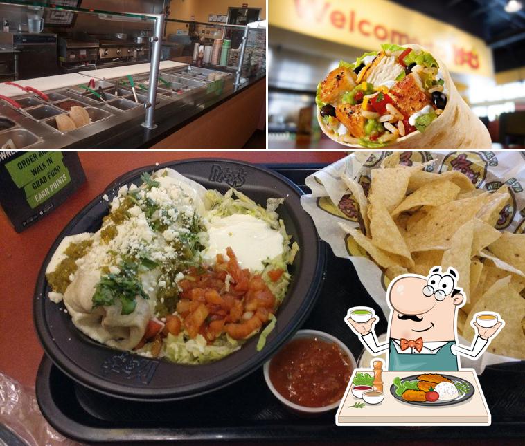Moe's Southwest Grill in Olive Branch Restaurant menu and reviews