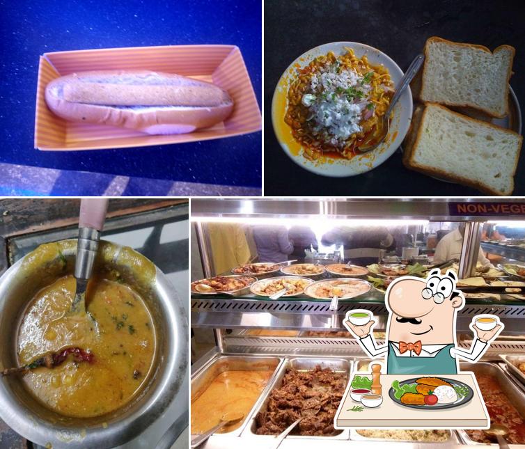 Meals at Hotel Kolhapuri Thaska