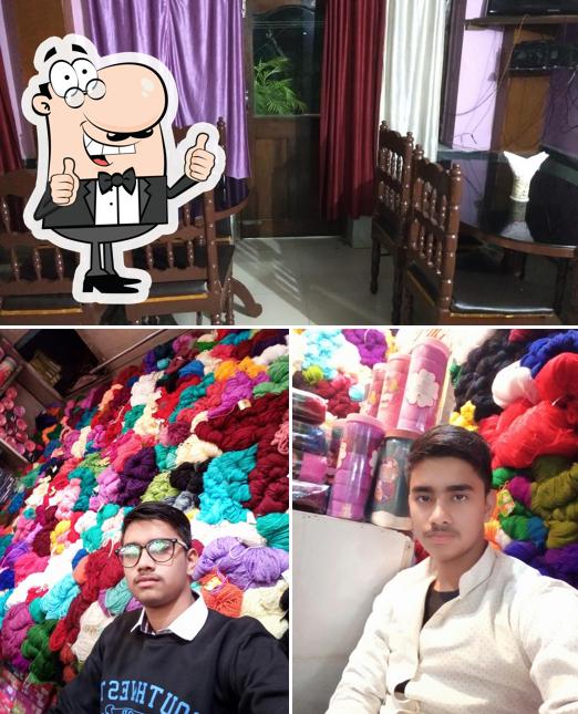 Look at the image of Bollywood Restaurant