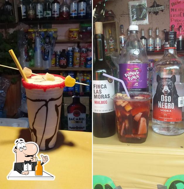 Disfrutra de tu bebida favorita en Micheladas y Drink's el Rincón del "Mau"