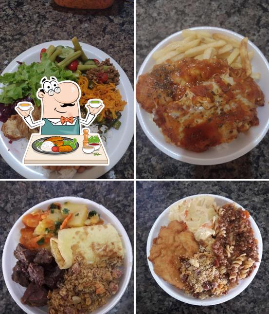 Comida em É +marmitaria. É+Lanches