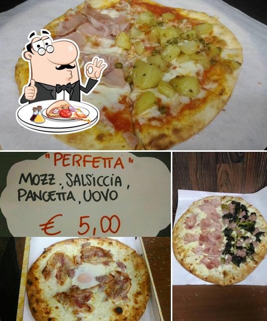 Ordina una pizza a Pizzeria d'asporto da Giò