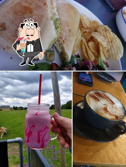 The image of Kafe Stannington’s drink and food