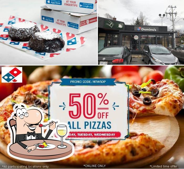 Jetez un coup d’oeil à l’image indiquant la nourriture et extérieur concernant Domino's Pizza