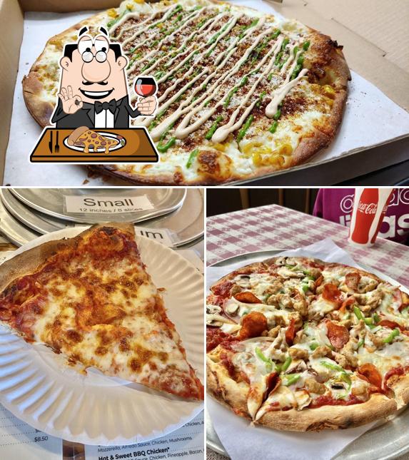 Order pizza at Poulsbo Woodfired Pizza