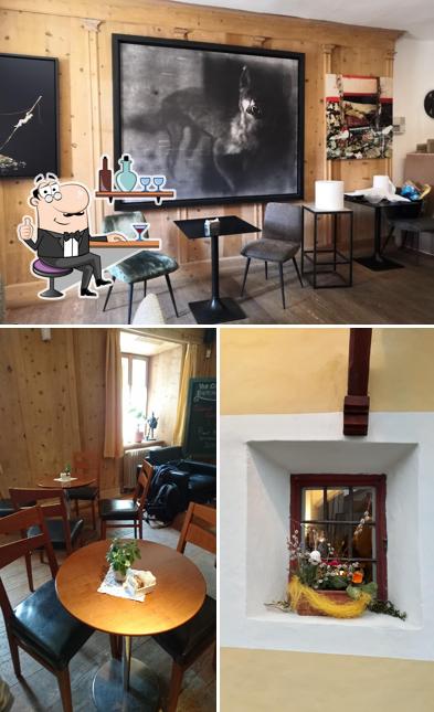 Dai un'occhiata agli interni di Art-Cafe' Engloes