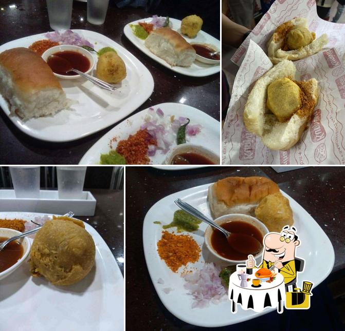 Food at Kunjvihar Vada Pav Shop