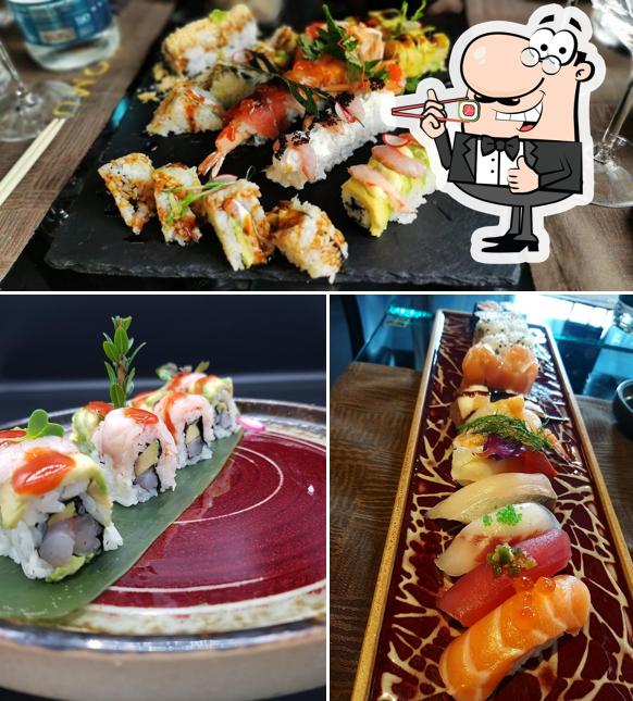 Ordina le diverse opzioni di sushi