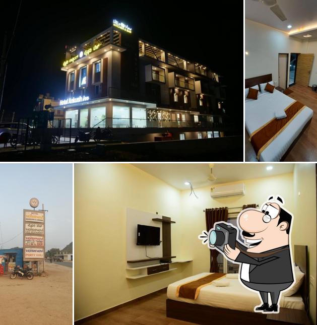 Vaibhav international hotel
