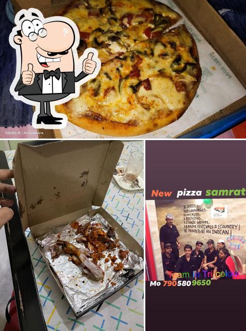 Pizza Samrat