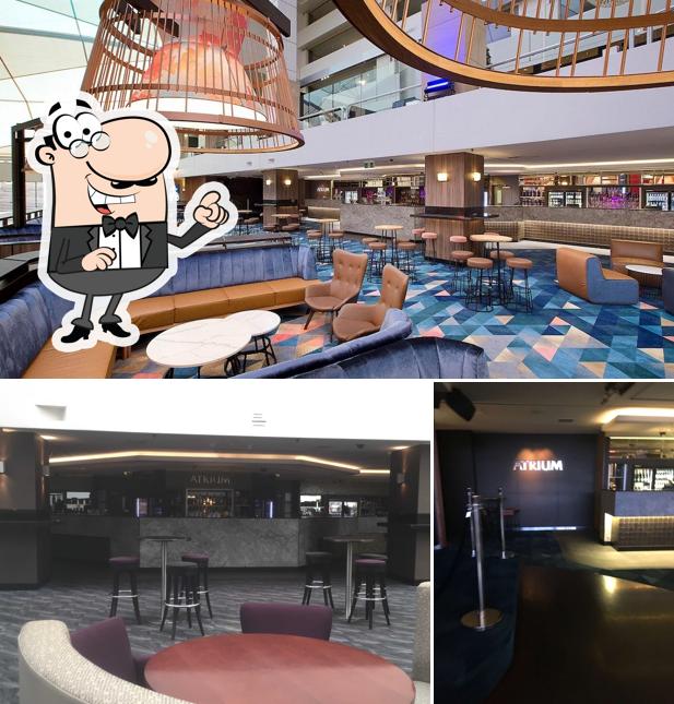 Atrium Bar in Broadbeach Restaurant reviews