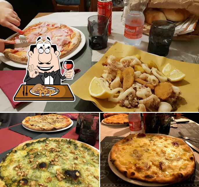 Prenditi tra le molte varianti di pizza
