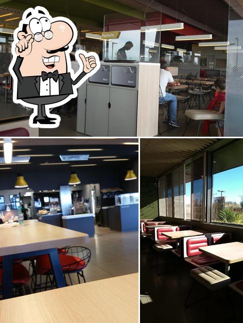 L'intérieur de McDonald's