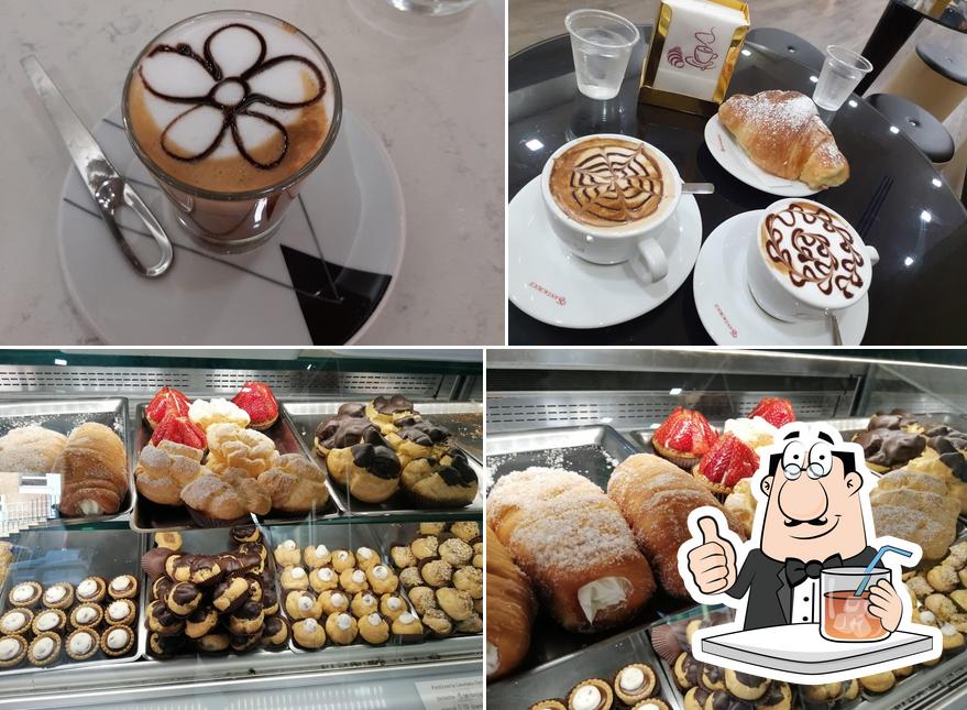 Bar Delice's
