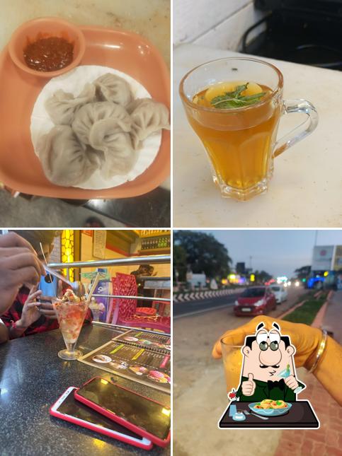Food at AJWA CAFE