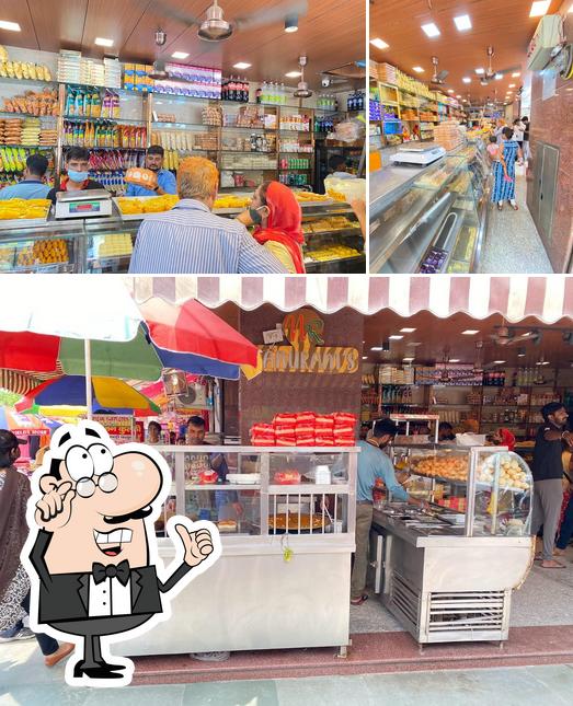 BIKANER SWEETS CORNER, Delhi, H3VH+3H9 Restaurant reviews