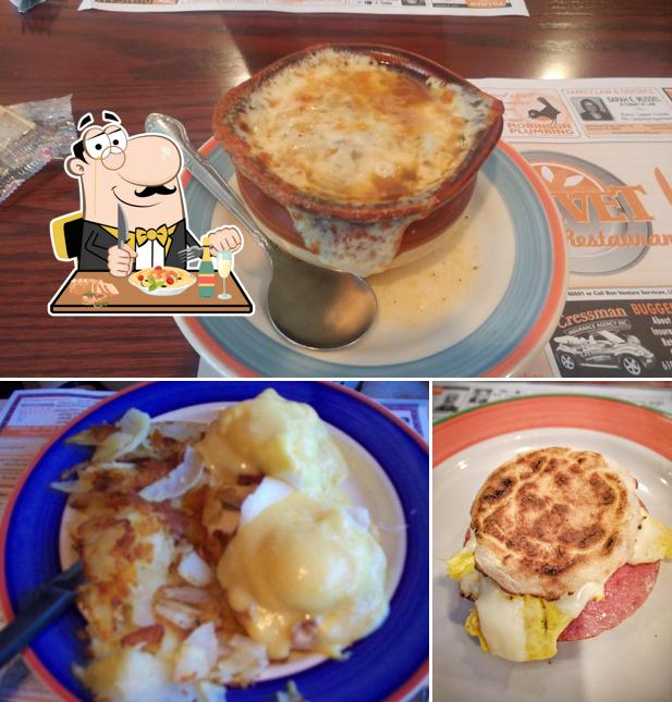 Trivet, 4102 Chestnut St in Emmaus Restaurant menu and reviews