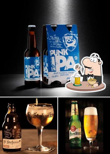 Puoi goderti un rinfrescante bicchiere di birra chiara o scura