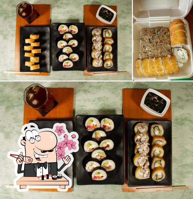 Sushi rolls are offered by Sushi Express Parques de Tesistán