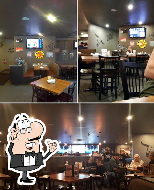 Chuck's Roadhouse Bar & Grill in Ingersoll - Restaurant menu and reviews