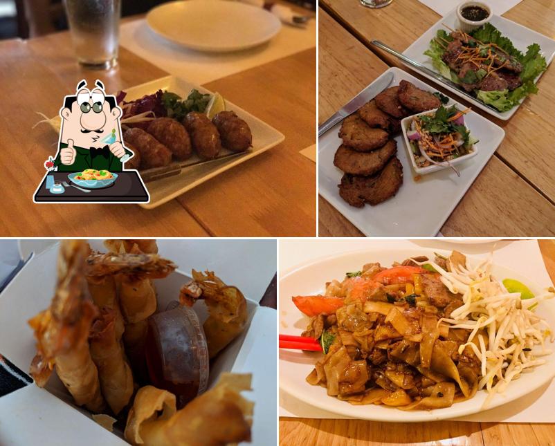 Sticky Rice, Chicago - Restaurant menu, prices and reviews