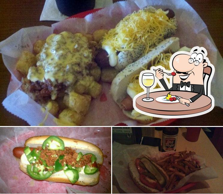 Dirty Frank's Hot Dog Palace, 248 S 4th St in Columbus Restaurant menu and reviews