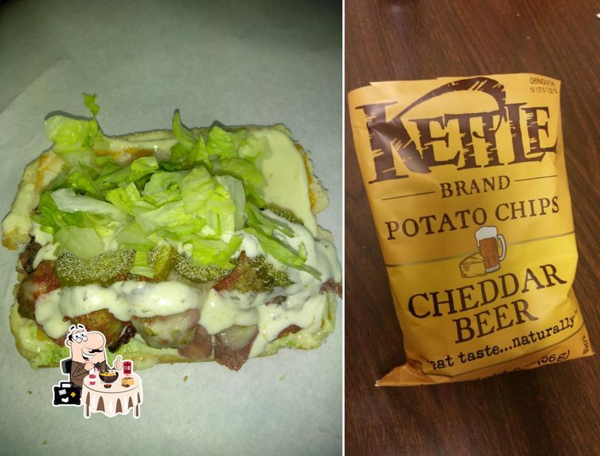 Grinders Submarine Sandwiches in Oakland Restaurant menu and reviews