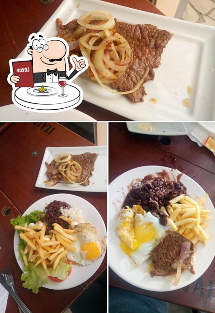 Comida em Restaurante Forun's