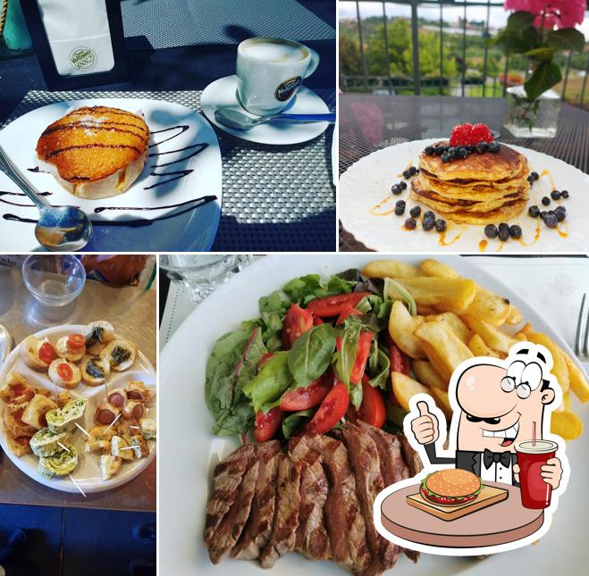Prova un hamburger a Bar Il Noce
