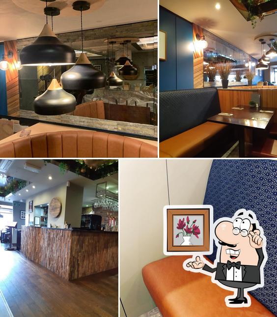 Check out how Vito's Restaurant looks inside