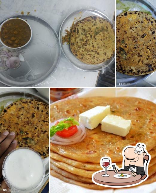 Food at Punjabi Paratha House