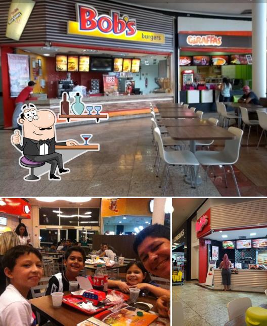 O interior do Bob's