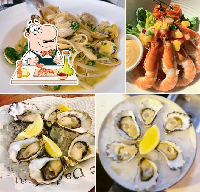 Get various seafood meals offered by Fourth Fish Rozelle