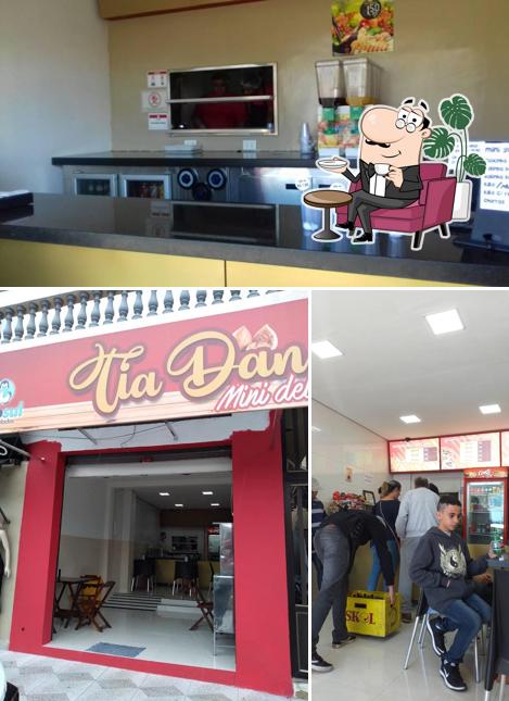 O interior do Tia Dan Mini Delicias