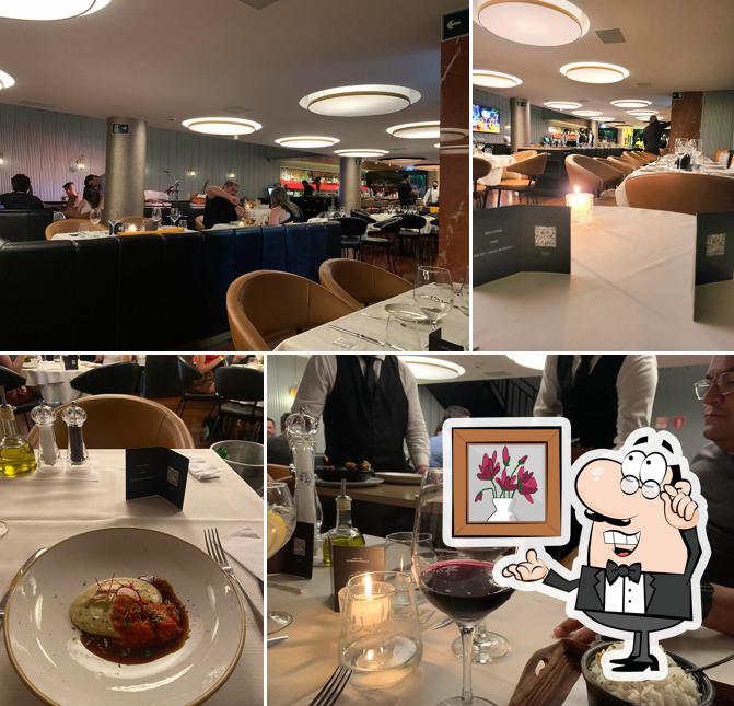 O interior do Carat Restaurant & Lounge