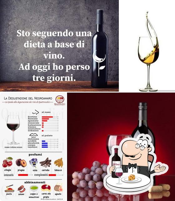 È gradevole prendersi un bicchiere di vino a Snack Bar