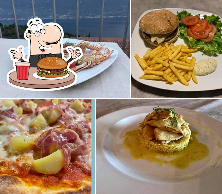 Try out a burger at Ruculì Residence Ristorante Pizzeria