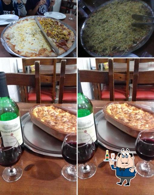 O Pizza Bella serve álcool