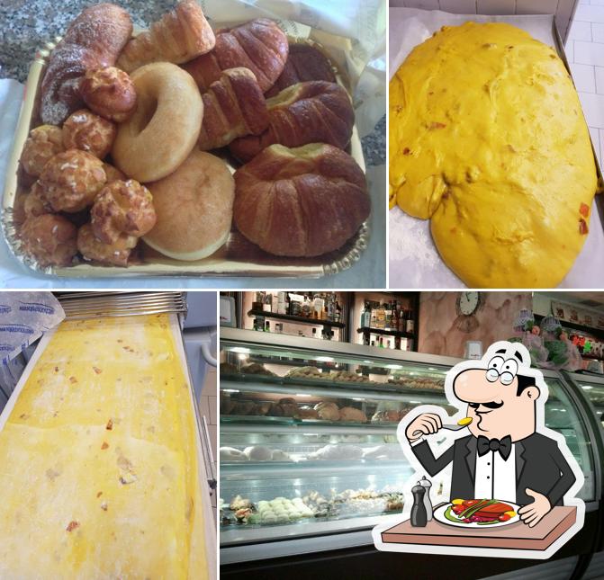 Platti al Pasticceria Caffetteria La Pieve di Baccini Davide